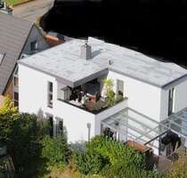 Haus zum Kaufen in Husum 650.000,00 € 210 m²