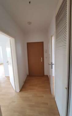 Foto - Wohnung zum Mieten in Güsen 285,00 € 42 m²