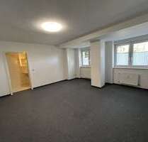 Büro in Dresden 136,00 € 32 m² - 136,00&nbsp;EUR Kaltmiete, ca.&nbsp; 32,00&nbsp;m&sup2; in Dresden (PLZ: 01219)