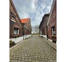 Wohnung zum Mieten in Hünxe-Krudenburg 1.878,58 € 135.15 m²