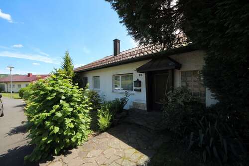 Foto - Haus zum Kaufen in Obrigheim 309.000,00 € 160 m²