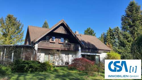 Foto - Haus zum Kaufen in Weinböhla 475.000,00 € 274 m²