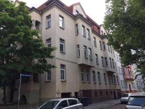 Foto - Wohnung zum Mieten in Halle 500,00 € 67 m²