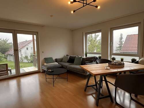 Foto - Wohnung zum Mieten in Weissach 650,00 € 47 m²