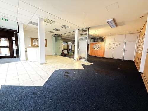 Foto - Büro in Lahnau 1.935,00 € 215 m²