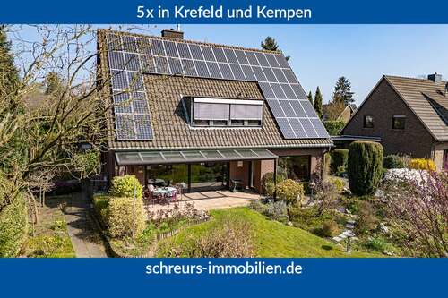 Foto - Haus zum Kaufen in Krefeld Bockum 720.000,00 € 201.6 m²