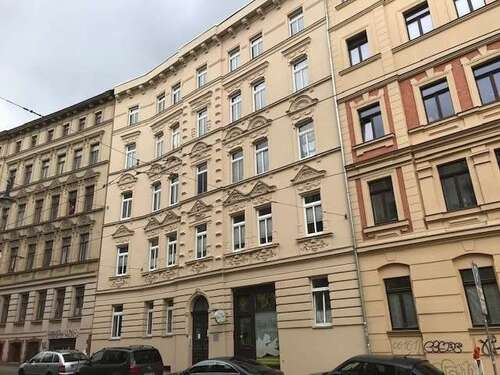 Foto - Wohnung zum Mieten in Halle 240,00 € 38.7 m²