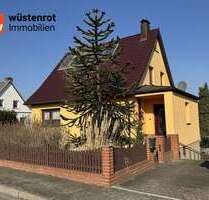 Haus zum Kaufen in Riesa 245.000,00 € 134.63 m²