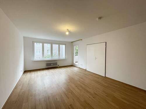 Foto - Wohnung zum Mieten in Neukölln 948,19 € 98.36 m²