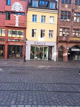 Foto - Einzelhandel in Freiburg 16.500,00 € 240 m²