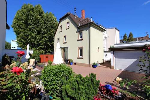 Foto - Haus zum Kaufen in Ludwigshafen am Rhein Oppau 389.000,00 € 157 m²