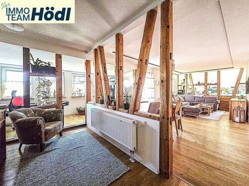 Foto - Haus zum Kaufen in Reutlingen 670.000,00 € 180.35 m²
