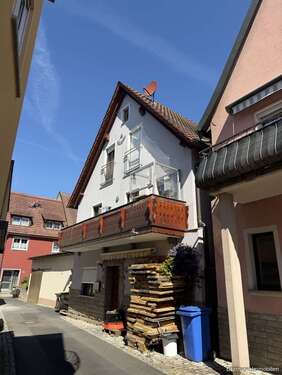 Foto - Haus zum Kaufen in Frickenhausen am Main 312.500,00 € 120 m²