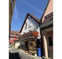 Haus zum Kaufen in Frickenhausen am Main 312.500,00 € 120 m²