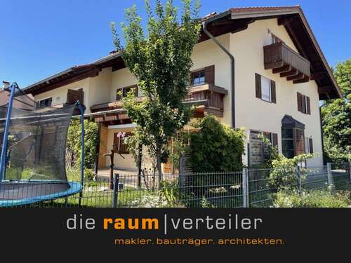 Foto - Haus zum Kaufen in Stephanskirchen 835.000,00 € 194 m²