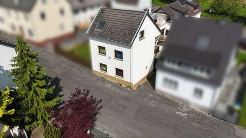 Foto - Haus zum Kaufen in Grafschaft 495.000,00 € 346 m²
