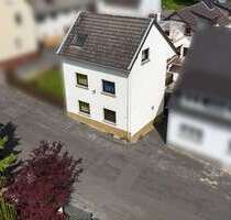 Haus zum Kaufen in Grafschaft 495.000,00 € 346 m²