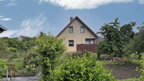 Foto - Haus zum Kaufen in Calbe 165.000,00 € 106 m²