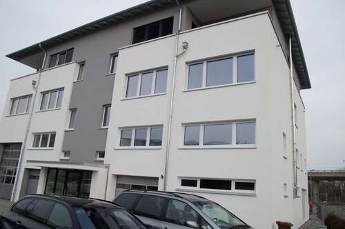 Foto - Büro in Ulm 750,00 € 75 m² - 750,00&nbsp;EUR Kaltmiete, ca.&nbsp; 75,00&nbsp;m&sup2;
