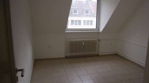 Foto - Wohnung zum Mieten in Düsseldorf 380,00 € 33.46 m²