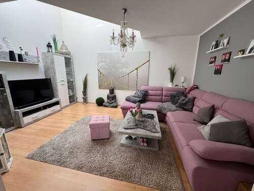 Foto - Haus zum Kaufen in Linsengericht-Altenhasslau 369.000,00 € 132 m²