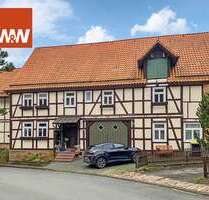 Haus zum Kaufen in Bad Arolsen Landau 190.000,00 € 352 m² - Bad Arolsen / Landau