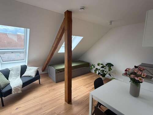 Foto - Wohnung zum Mieten in Erlangen 600,00 € 17.4 m²