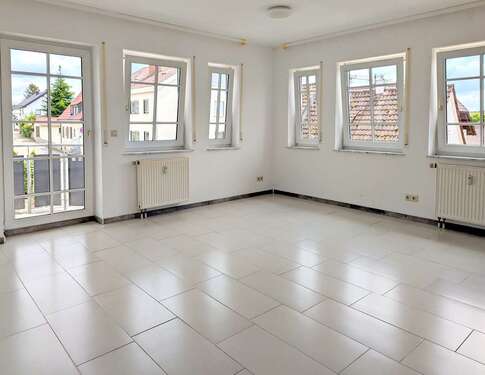 Foto - Wohnung zum Mieten in Erbach 720,00 € 72 m²