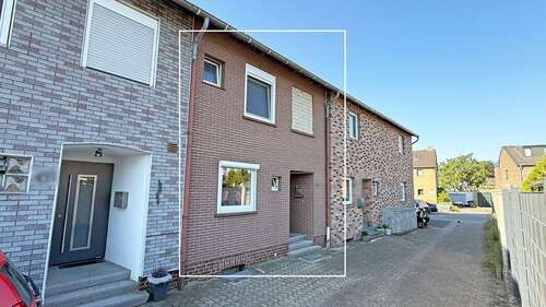 Foto - Haus zum Kaufen in Moers 265.000,00 € 91.03 m²