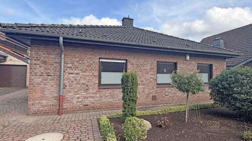 Foto - Haus zum Kaufen in Alpen 369.000,00 € 98.8 m²