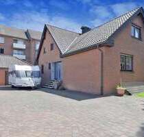 Haus zum Kaufen in Moers 599.000,00 € 143.52 m²