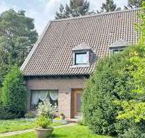 Haus zum Kaufen in Moers 499.000,00 € 196.87 m²