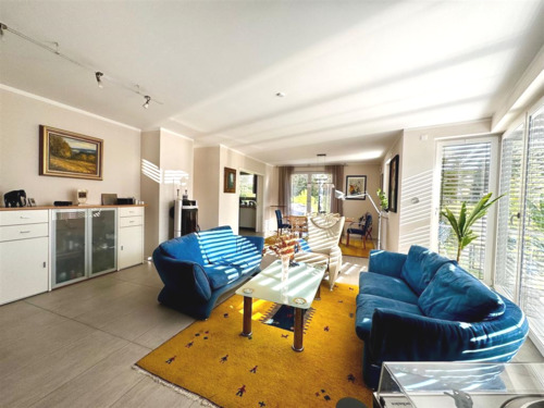 Foto - Haus zum Kaufen in Waren (Müritz) 850.000,00 € 206 m²