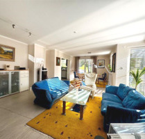 Haus zum Kaufen in Waren (Müritz) 850.000,00 € 206 m²