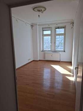 Foto - Wohnung zum Kaufen in Düsseldorf 195.000,00 € 65 m²