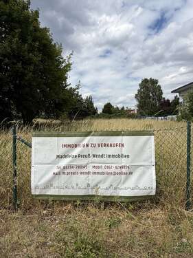 Foto - Grundstück zu verkaufen in Berlin 175.000,00 € 361 m²