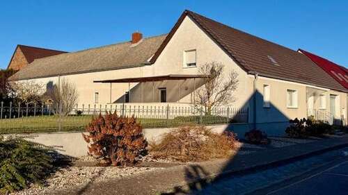 Foto - Haus zum Kaufen in Niemegk 280.000,00 € 163 m²