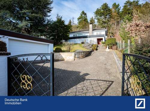 Foto - Haus zum Kaufen in Stadtoldendorf 450.000,00 € 152.32 m²