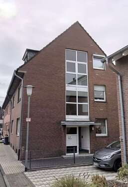 Foto - Haus zum Kaufen in Neuss 550.000,00 € 199.13 m²