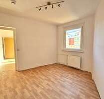 Wohnung zum Mieten in Suhl 272,00 € 67.9 m²