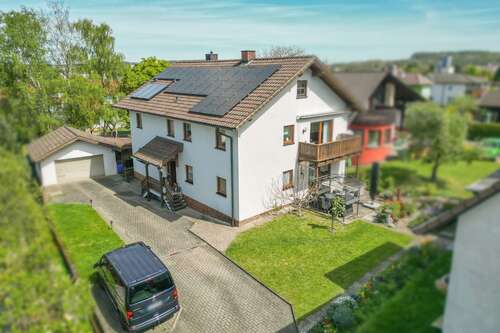 Foto - Haus zum Kaufen in Weidhausen bei Coburg 428.000,00 € 241 m²