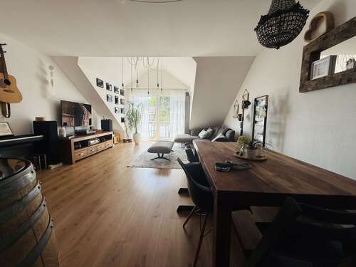 Foto - Wohnung zum Mieten in Purfing 1.395,00 € 103 m²