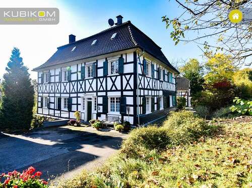 Foto - Haus zum Kaufen in Solingen 449.000,00 € 195.02 m²