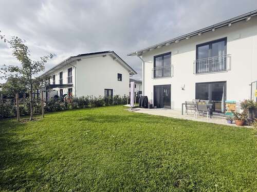 Foto - Haus zum Mieten in Poing 2.750,00 € 139 m²