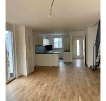 Haus zum Mieten in Wiesbaden 2.302,00 € 140 m²