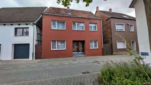 Foto - Haus zum Kaufen in Beckum 140.000,00 € 113 m²