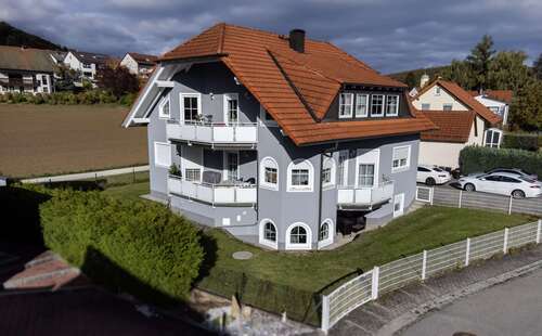 Foto - Haus zum Kaufen in Neukirchen bei Sulzbach-Rosenberg 750.000,00 € 250 m²