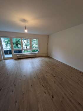 Foto - Wohnung zum Mieten in Berlin 745,42 € 42.84 m²