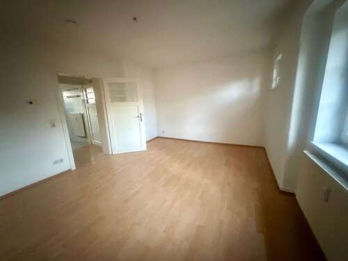 Foto - Wohnung zum Mieten in Plauen 320,00 € 66 m²
