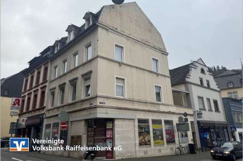 Foto - Haus zum Kaufen in Traben-Trarbach-Traben 360.000,00 € 320 m²